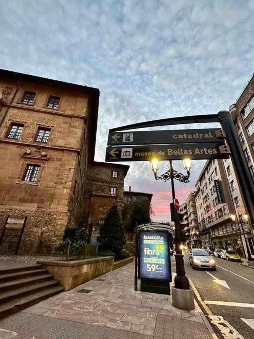 La Muralla By Muralla Oviedo Esterno foto